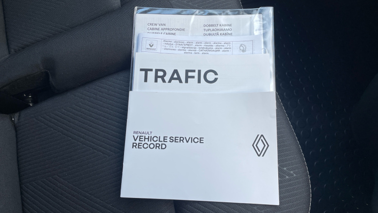 Renault Trafic Lwb Diesel LL30 Blue dCi 170 Extra Sport[Safety] Crew Van EDC